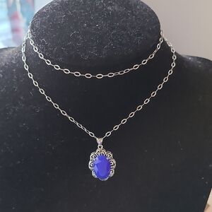 Elegant Silver and Blue Pendant Necklace